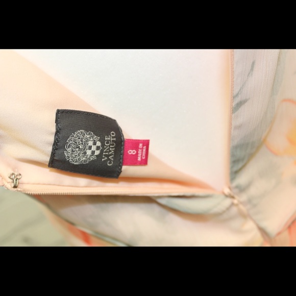 Vince Camuto Elegant Maxi Dress - Picture 7 of 8